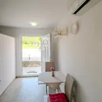 Luna Apartments Quiet Retreat, Close To Koper, Aircon, Parking