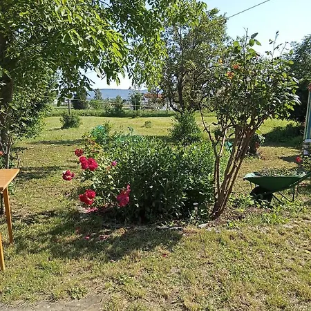 Luna Quiet Retreat, Close To Koper, Aircon, Parking *