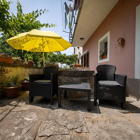 Апартаменты Luna Quiet Retreat, Close To Koper, Aircon, Parking *