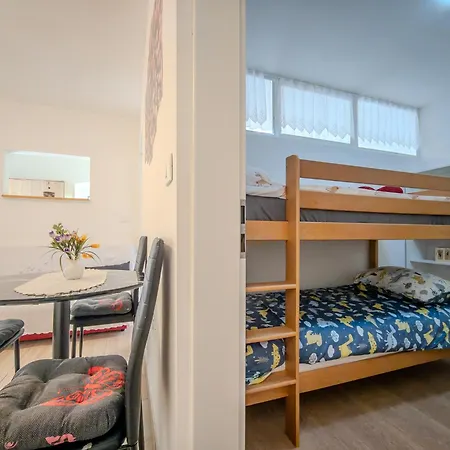 Luna Quiet Retreat, Close To Koper, Aircon, Parking Апартаменты Анкаран