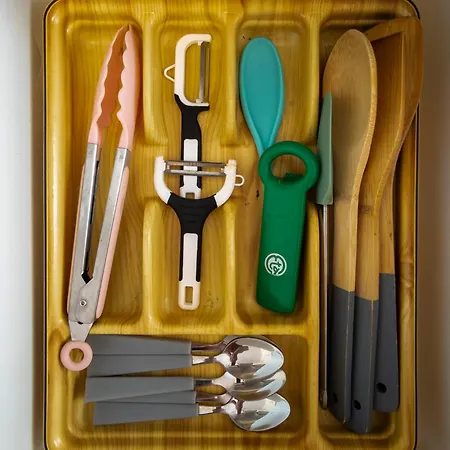 Luna Quiet Retreat, Close To Koper, Aircon, Parking Анкаран