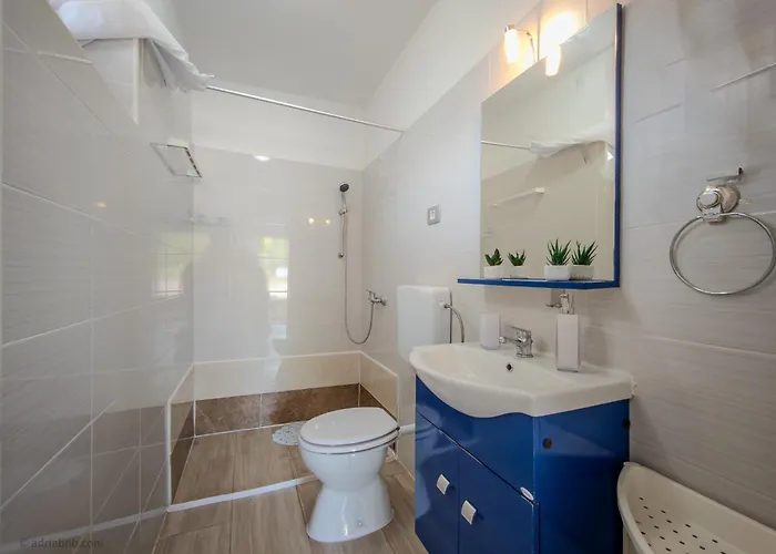 شقة Luna Quiet Retreat, Close To Koper, Aircon, Parking